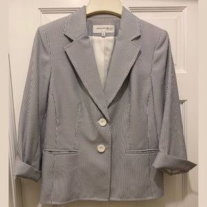 Jones New York White and Dark Grey Seersucker 3/4 Sleeve Peplum Jacket Size 10
